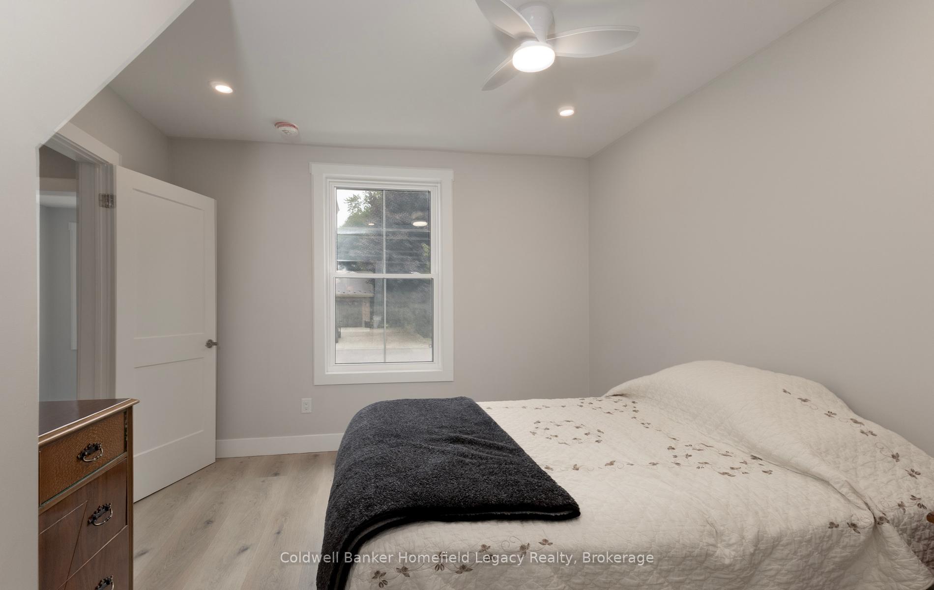 Photo 13 of 178 Thomas Street, St. Marys — HOMEH
