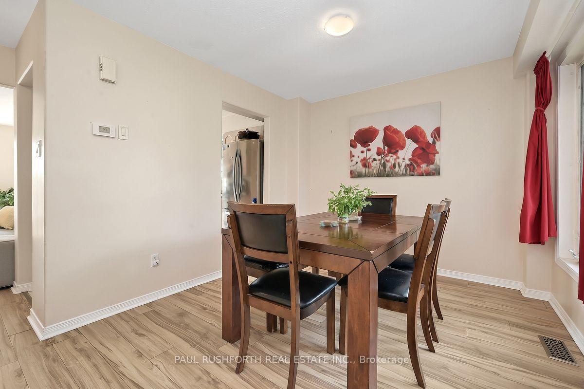 Photo 14 of 92 Splinter Crescent, Ottawa, Fairfield Heights — HOMEH