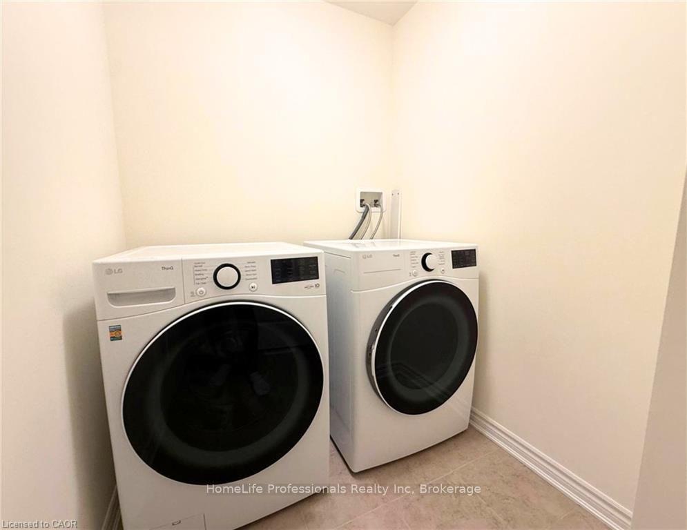 Photo 7 of Unit 65, 305 Garner Road W, Hamilton, Ancaster — HOMEH