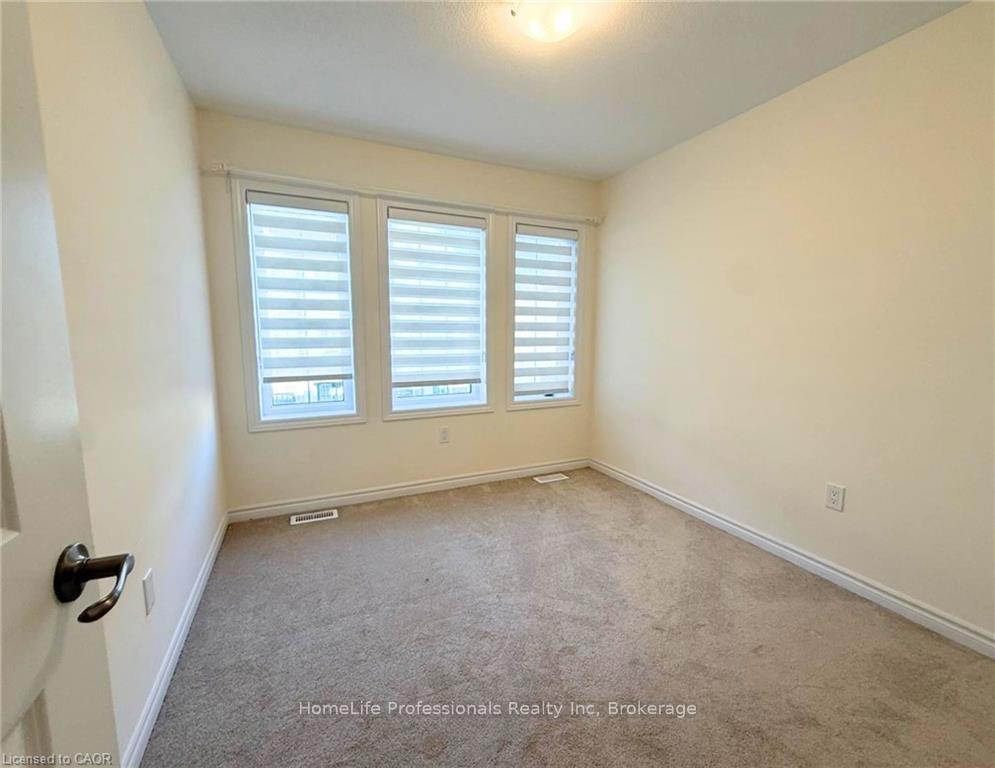 Photo 14 of Unit 65, 305 Garner Road W, Hamilton, Ancaster — HOMEH