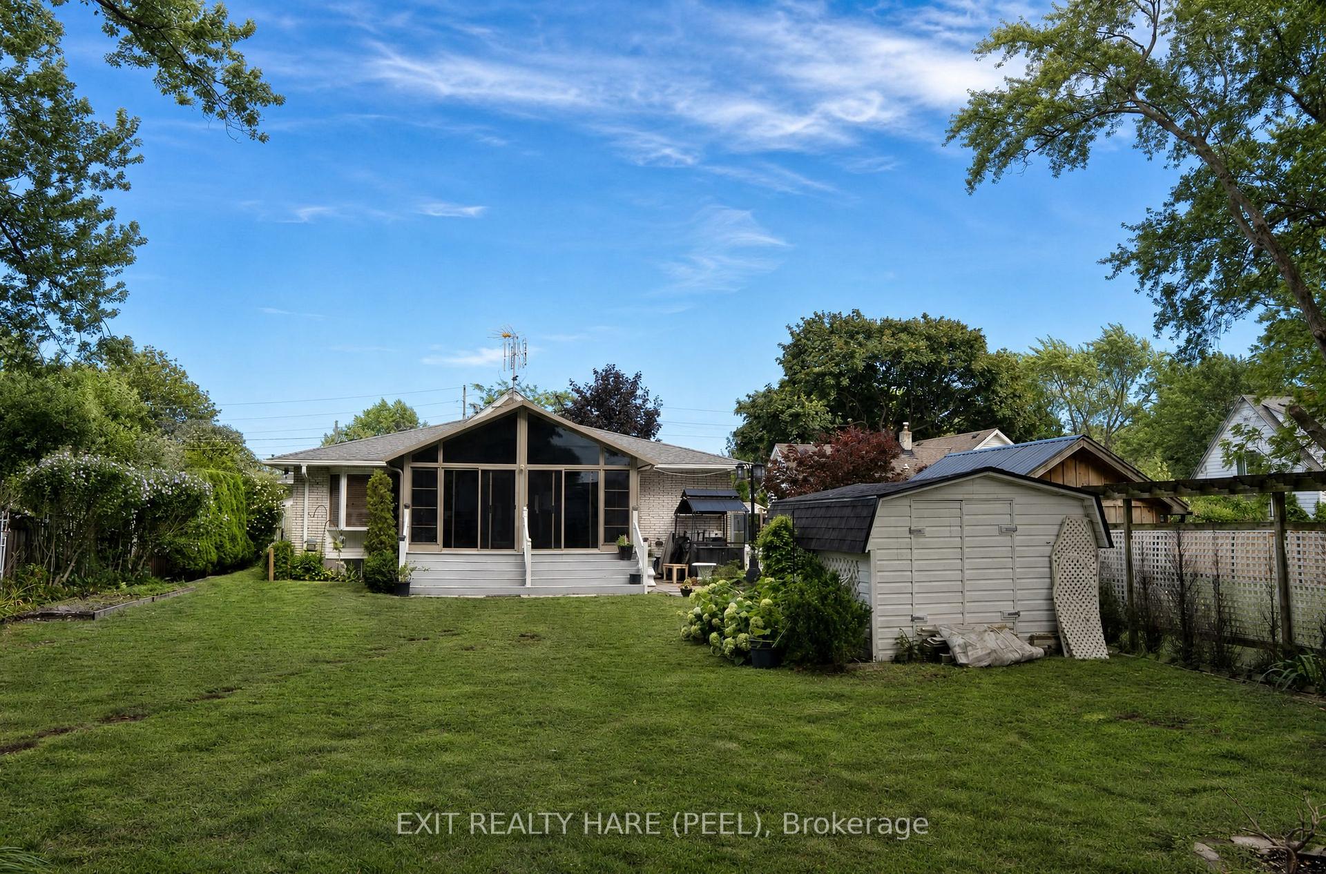 Photo 40 of 245 First Avenue, Welland, N. Welland — HOMEH
