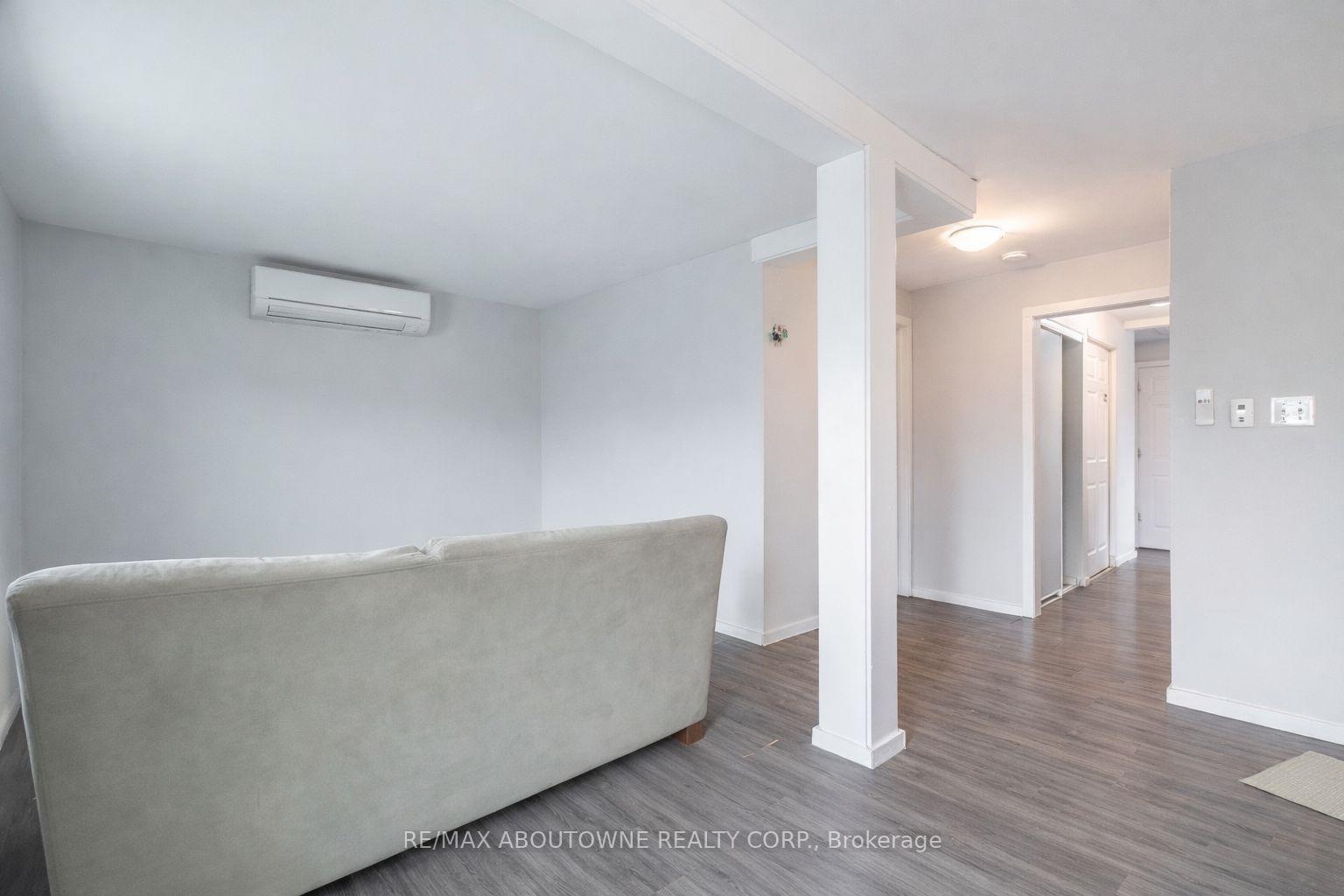 Photo 13 of 108 Queenston Street, St. Catharines, E. Chester — HOMEH