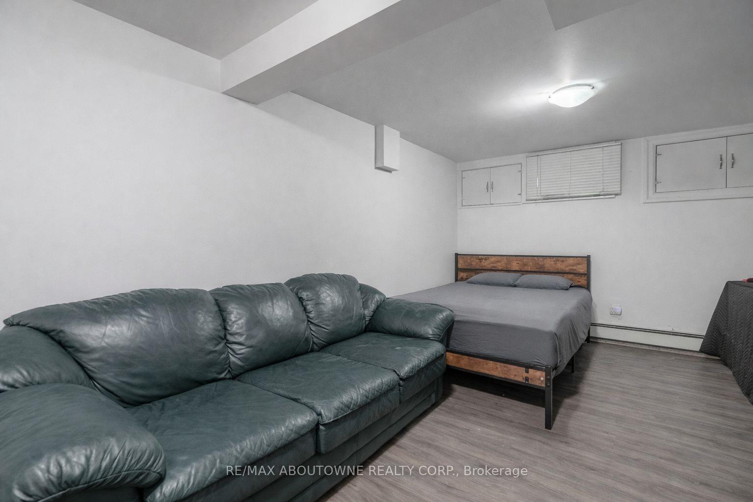 Photo 24 of 108 Queenston Street, St. Catharines, E. Chester — HOMEH