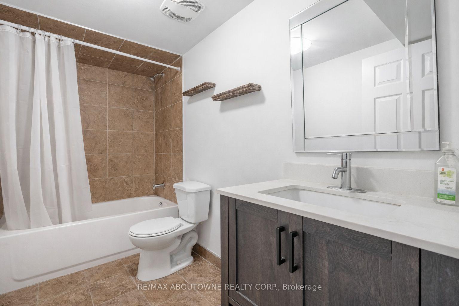 Photo 26 of 108 Queenston Street, St. Catharines, E. Chester — HOMEH