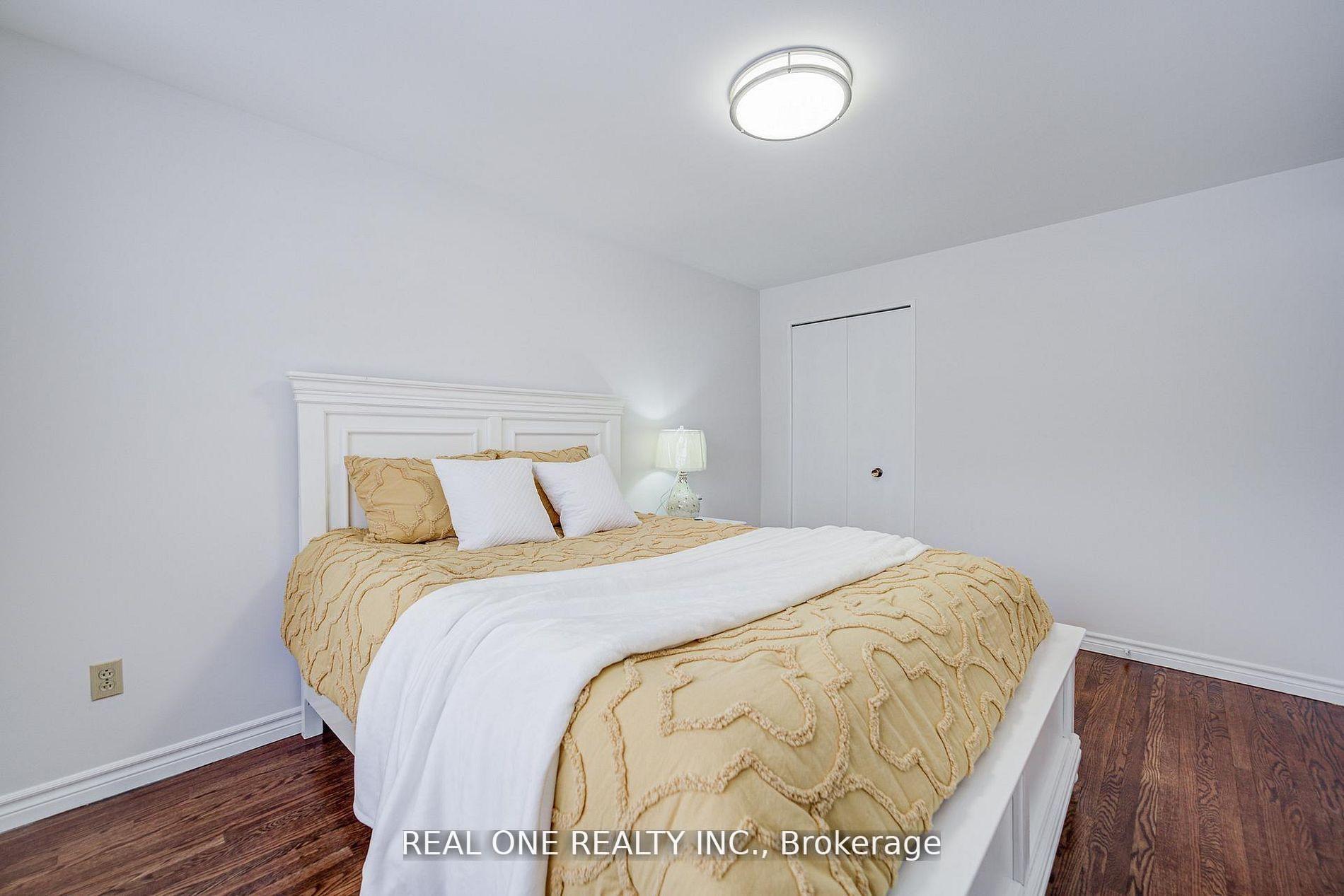 Photo 27 of 22 Kenmanor Boulevard, Scarborough, L'Amoreaux — HOMEH