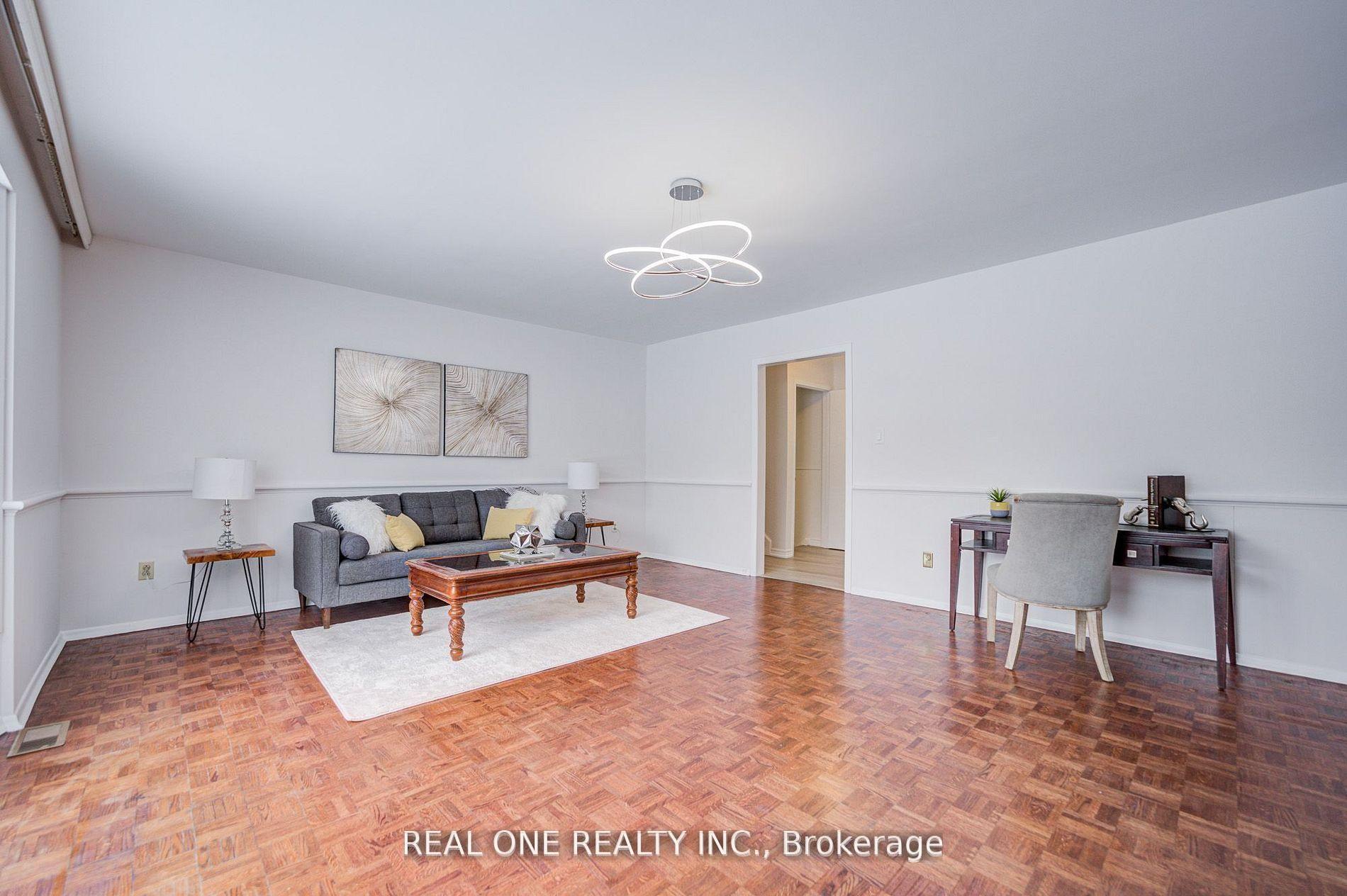 Photo 36 of 22 Kenmanor Boulevard, Scarborough, L'Amoreaux — HOMEH