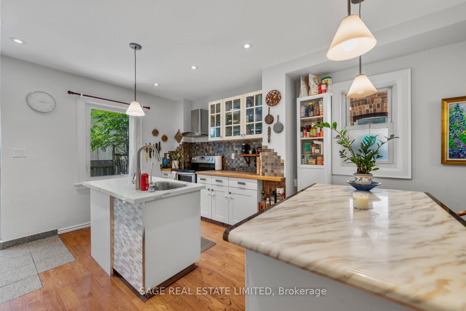 Photo 8 of 1084 Pape Avenue, Toronto, Broadview North — HOMEH
