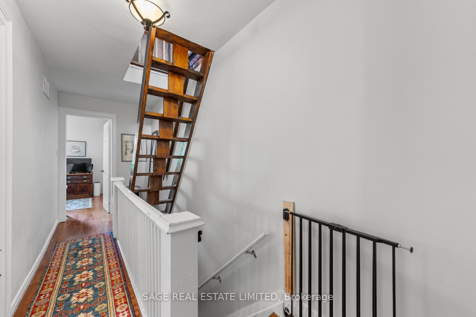 Photo 12 of 1084 Pape Avenue, Toronto, Broadview North — HOMEH