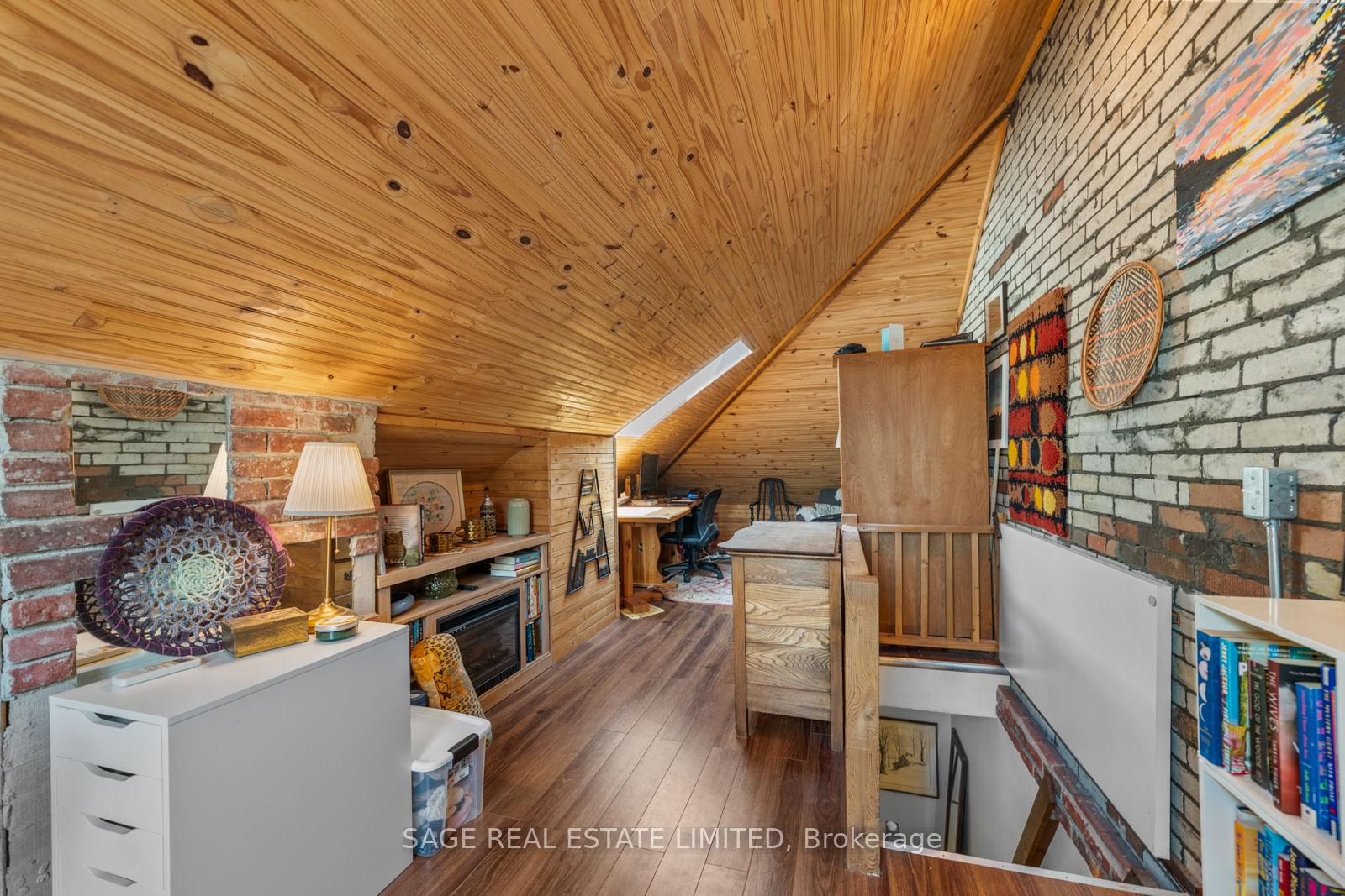 Photo 19 of 1084 Pape Avenue, Toronto, Broadview North — HOMEH