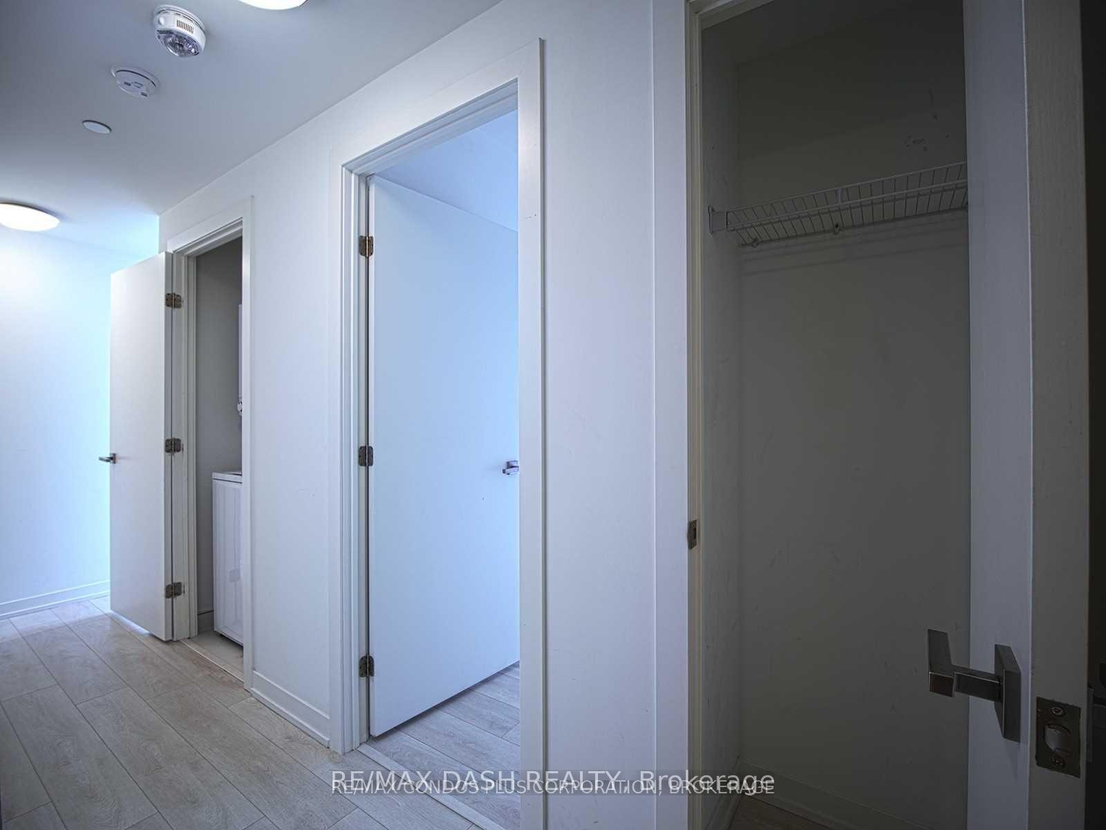 Photo 7 of Unit 215, 223 St Clair Avenue W, Toronto, Casa Loma — HOMEH
