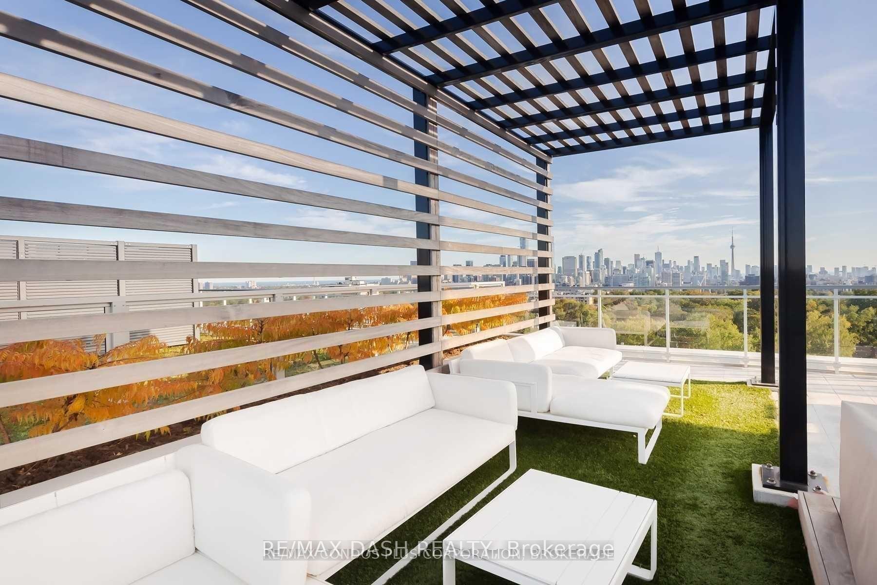 Photo 14 of Unit 215, 223 St Clair Avenue W, Toronto, Casa Loma — HOMEH