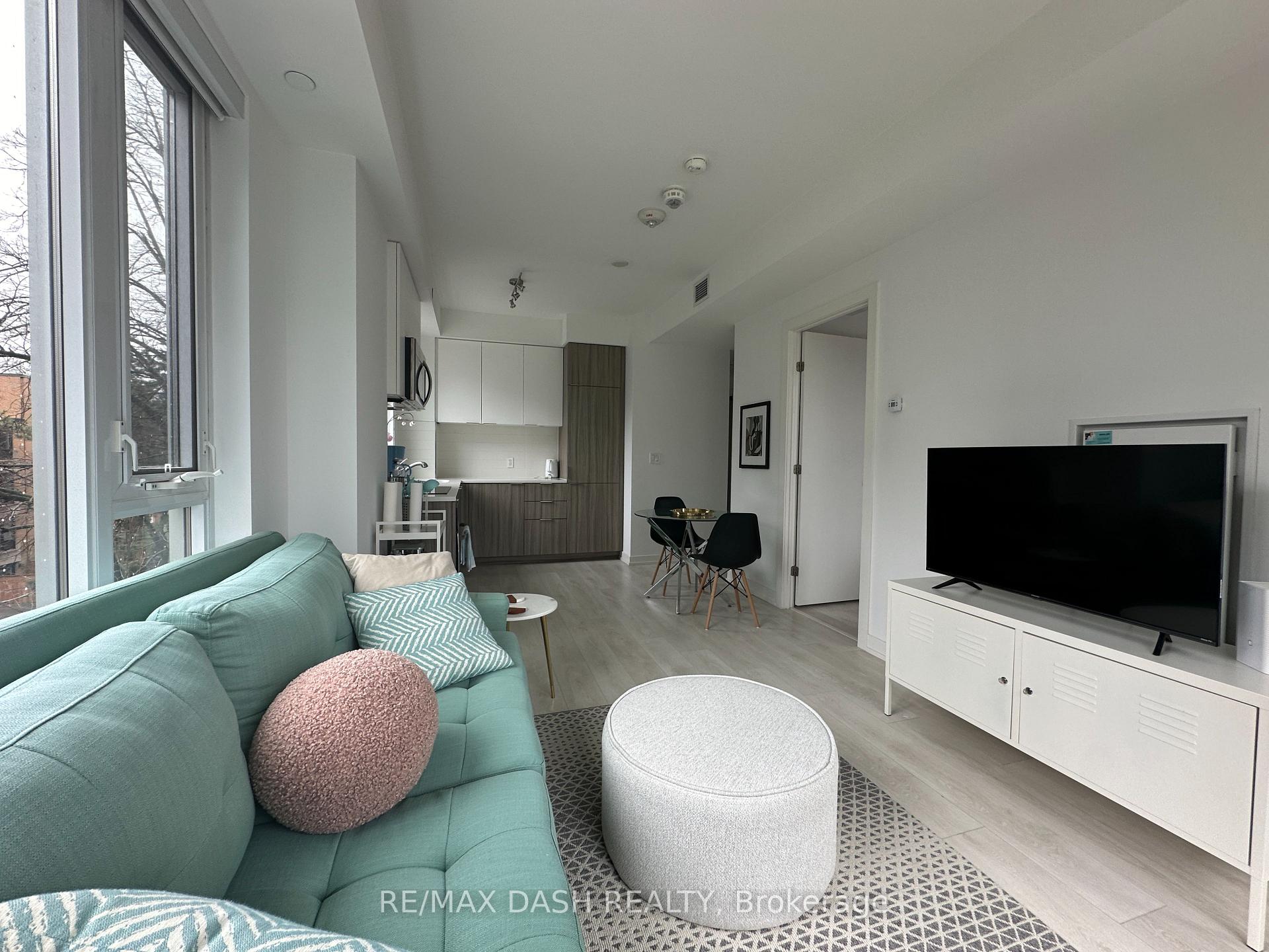 Photo 26 of Unit 215, 223 St Clair Avenue W, Toronto, Casa Loma — HOMEH