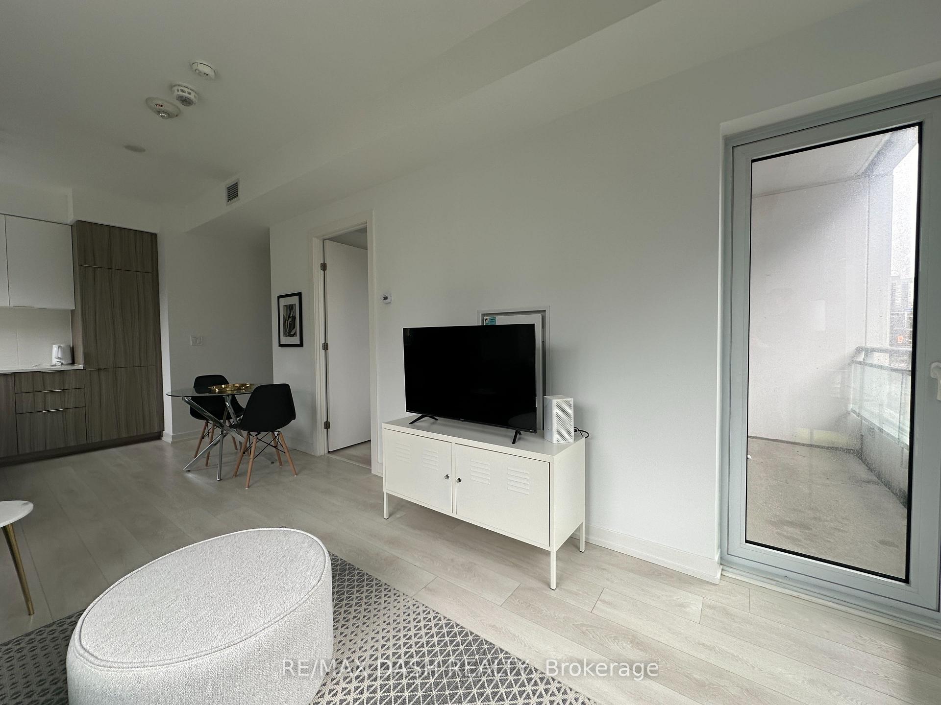 Photo 29 of Unit 215, 223 St Clair Avenue W, Toronto, Casa Loma — HOMEH