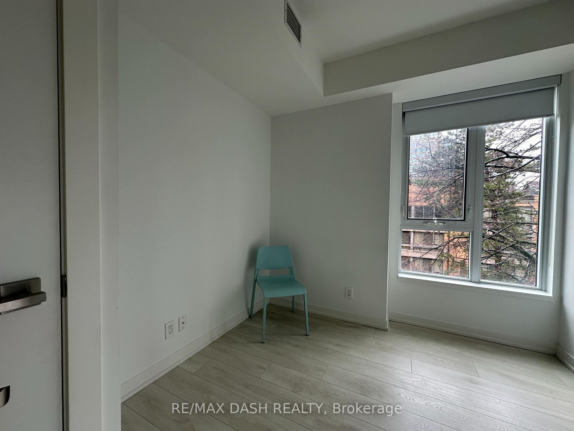 Photo 37 of Unit 215, 223 St Clair Avenue W, Toronto, Casa Loma — HOMEH