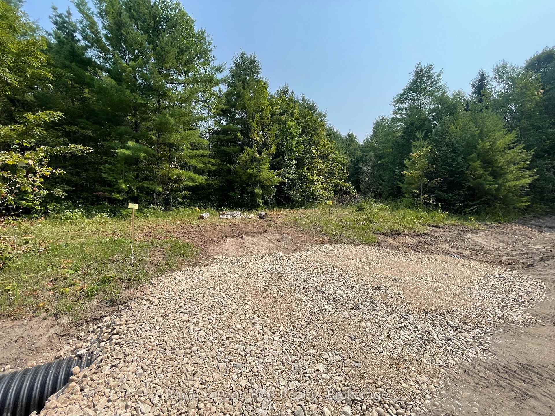 Photo 6 of 263631 Southgate Rd 26, Southgate — HOMEH