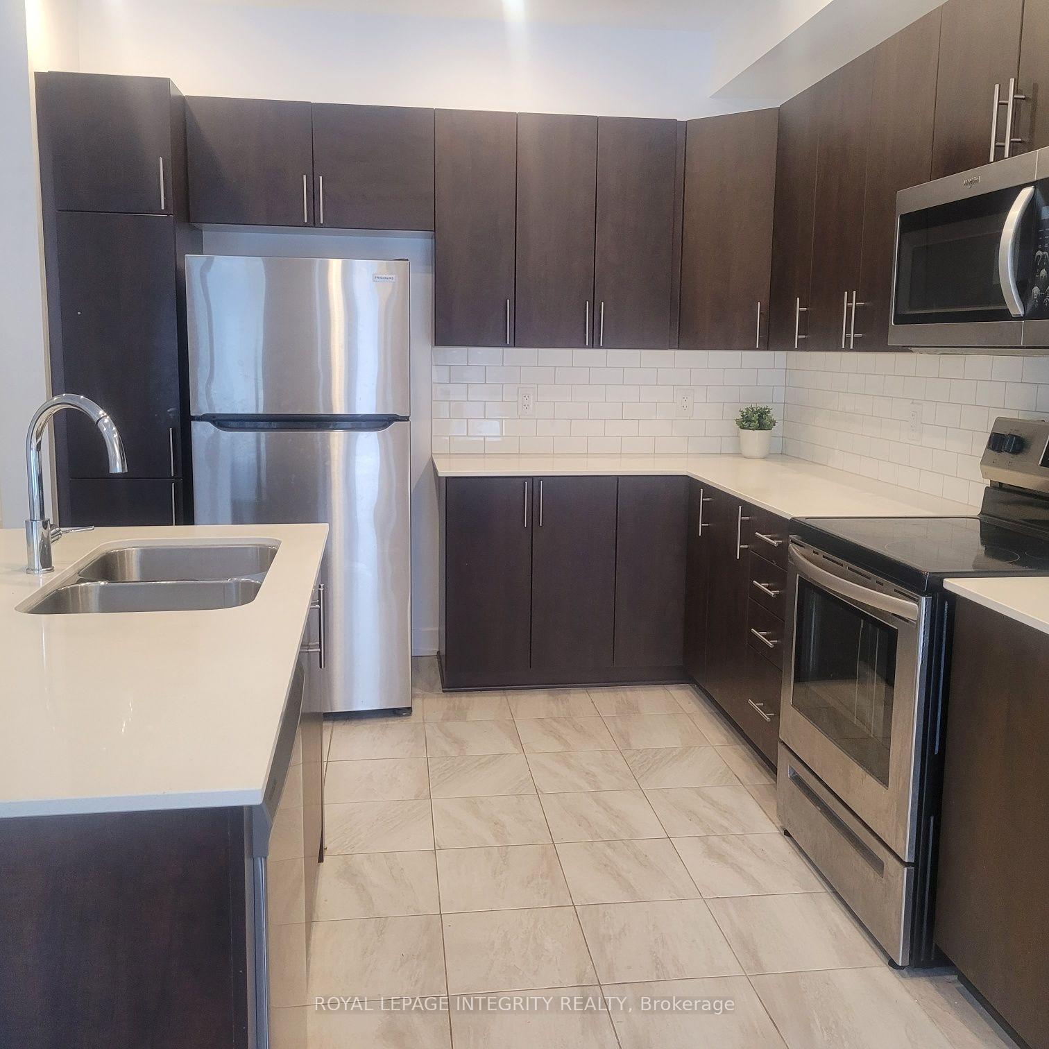 Photo 7 of 1026 Hydrangea Avenue, Ottawa, Riverside South/Gloucester Glen — HOMEH