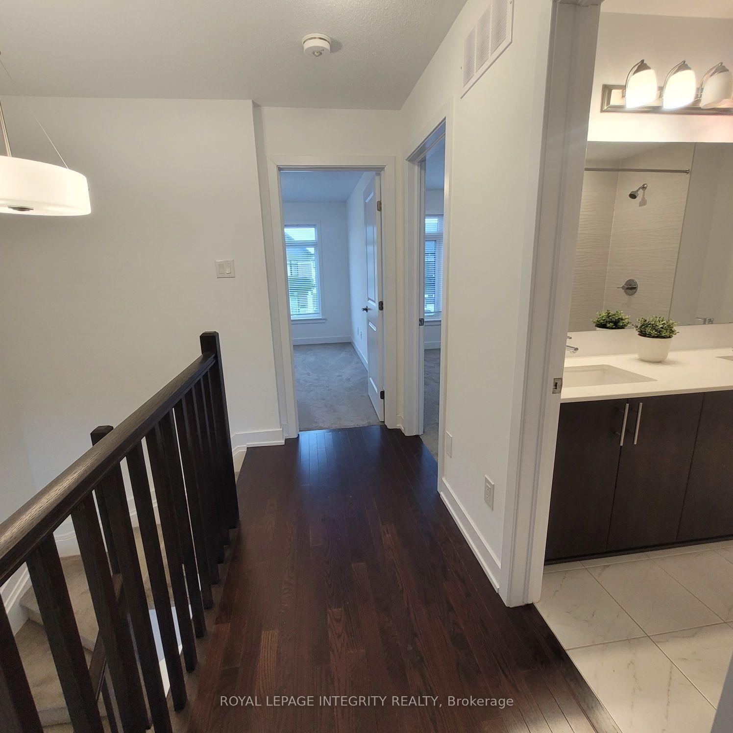 Photo 10 of 1026 Hydrangea Avenue, Ottawa, Riverside South/Gloucester Glen — HOMEH
