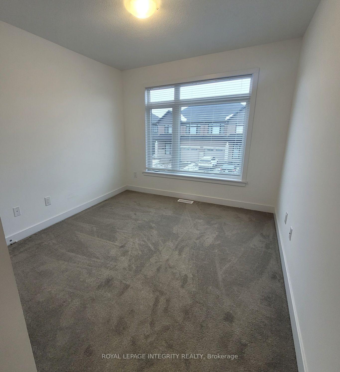 Photo 16 of 1026 Hydrangea Avenue, Ottawa, Riverside South/Gloucester Glen — HOMEH