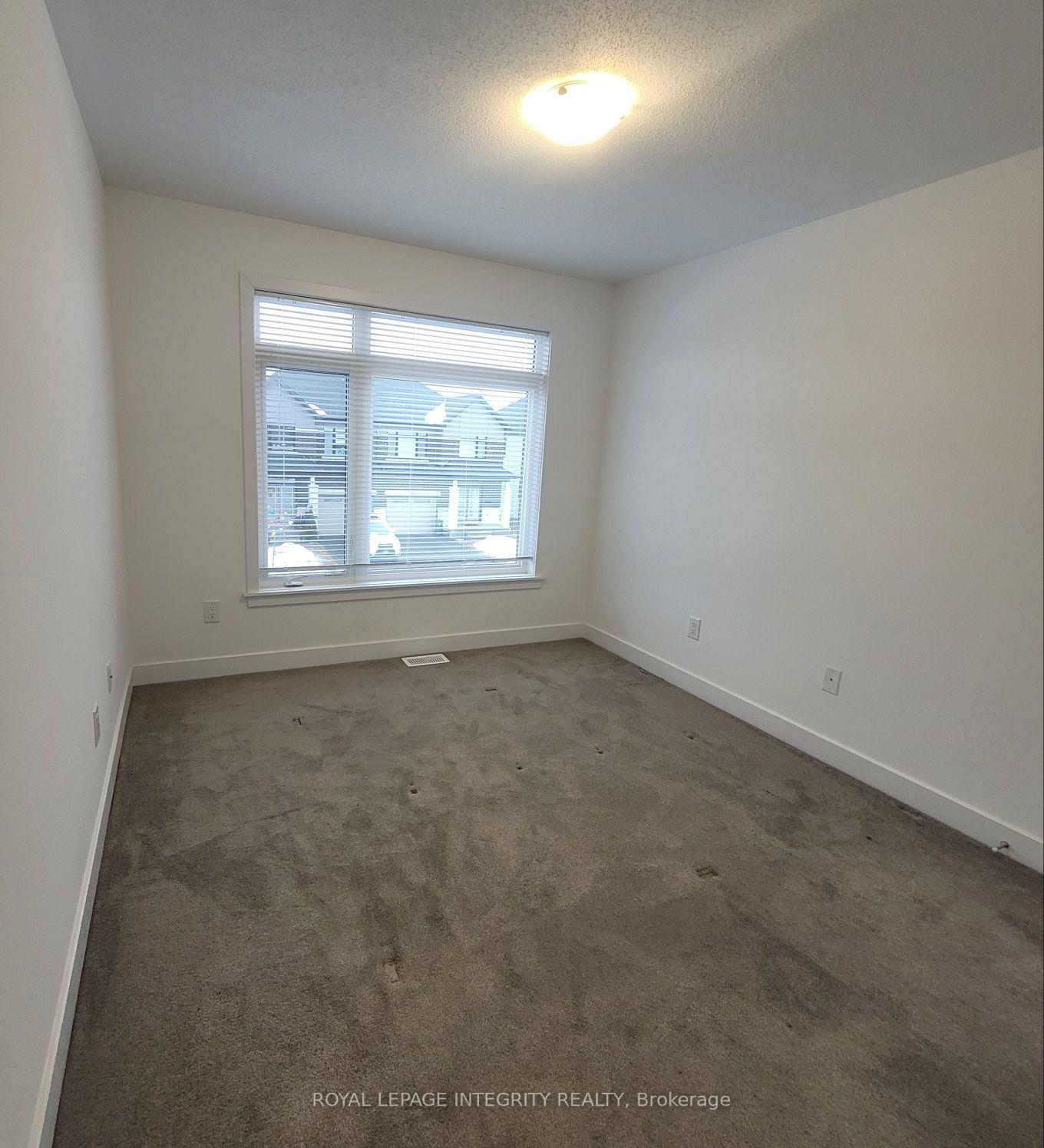 Photo 17 of 1026 Hydrangea Avenue, Ottawa, Riverside South/Gloucester Glen — HOMEH