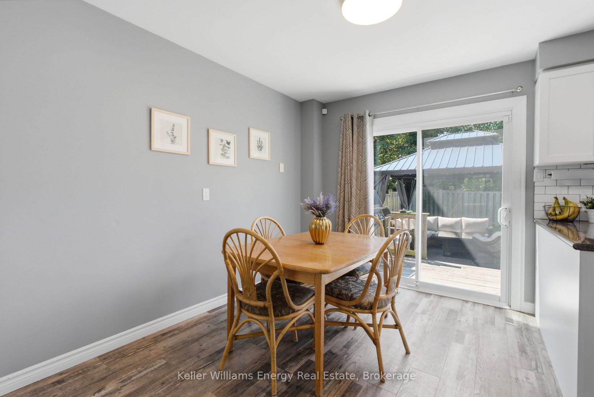 Photo 10 of 1454 Valley Drive, Oshawa, Lakeview — HOMEH