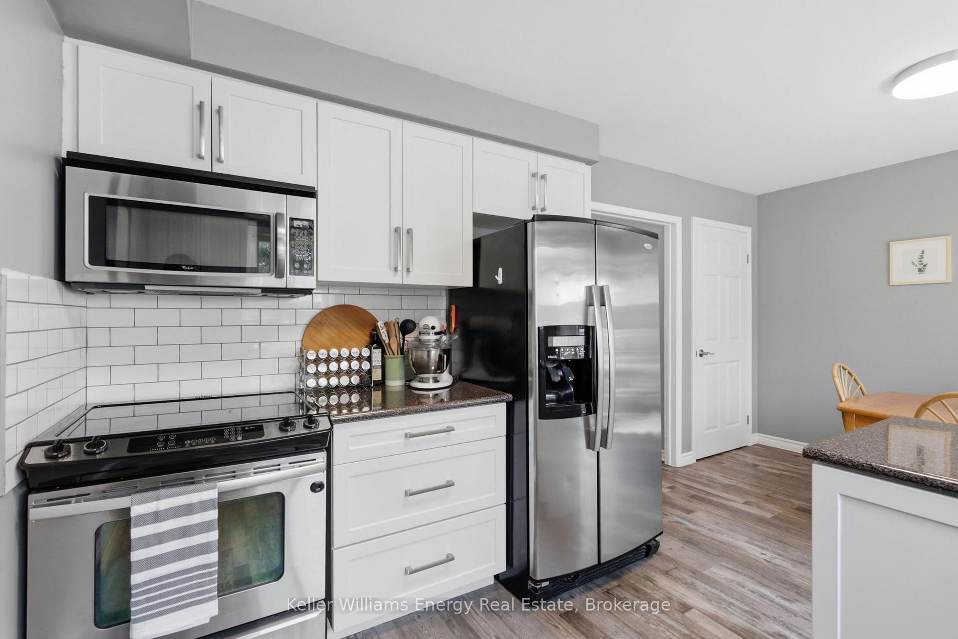 Photo 16 of 1454 Valley Drive, Oshawa, Lakeview — HOMEH