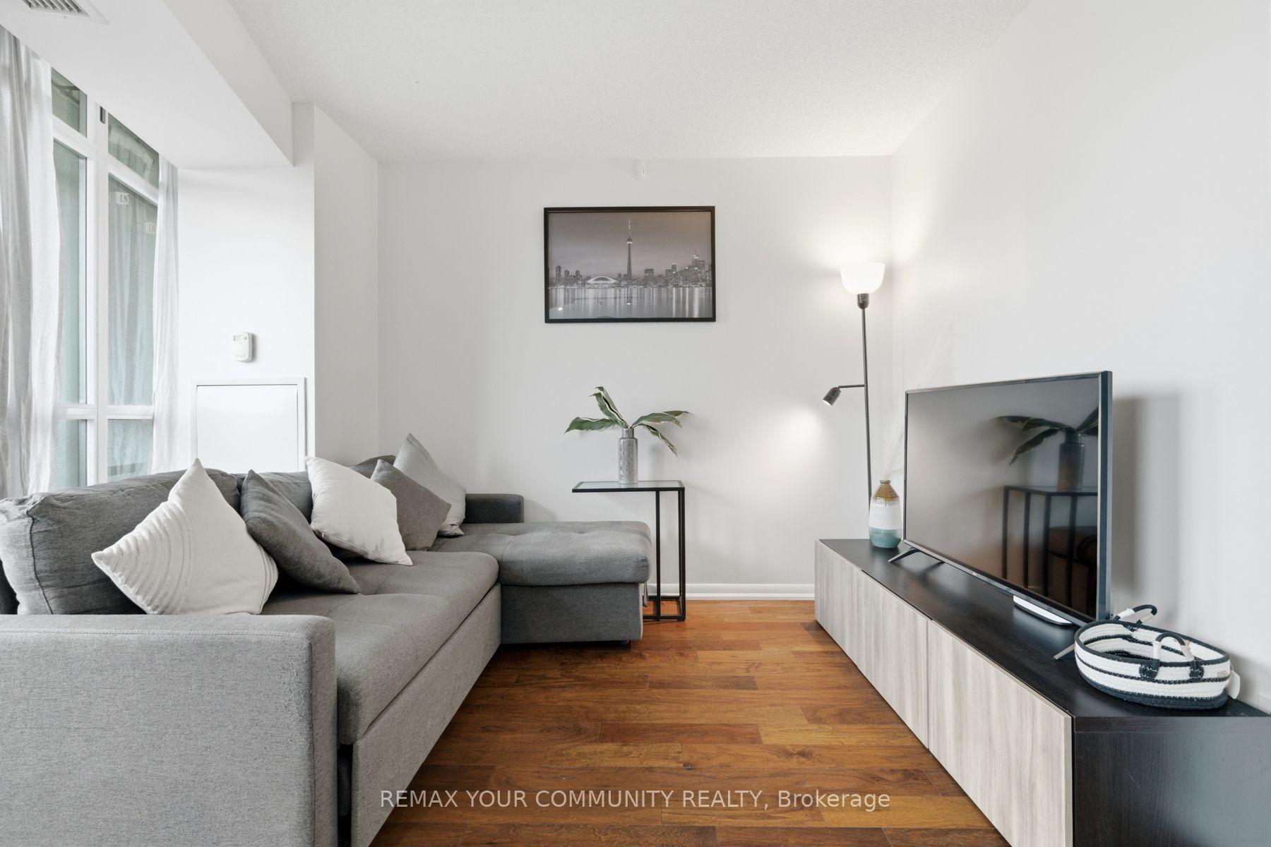 Photo 7 of Unit 962, 209 Fort York Boulevard, Toronto, Niagara — HOMEH