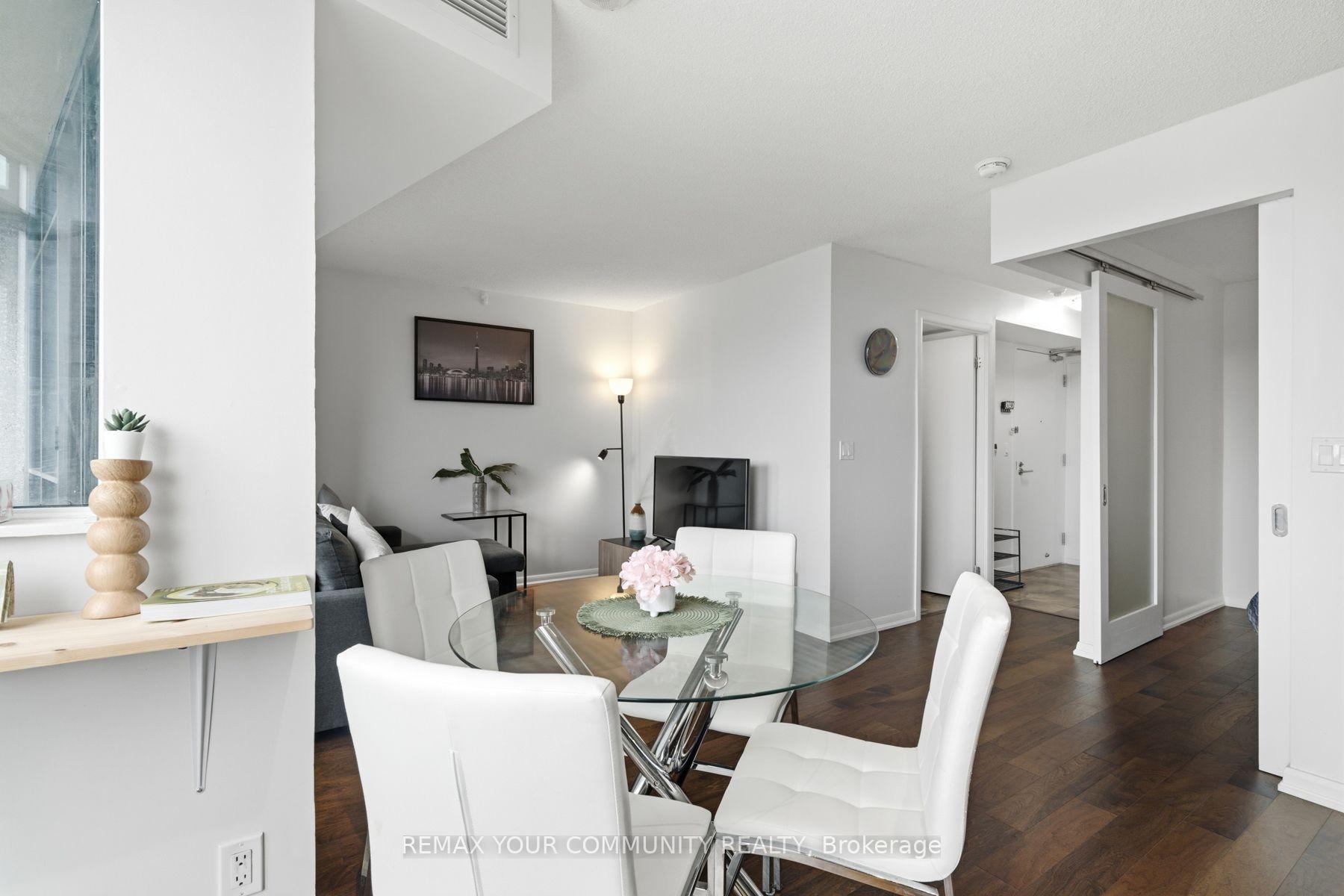 Photo 13 of Unit 962, 209 Fort York Boulevard, Toronto, Niagara — HOMEH