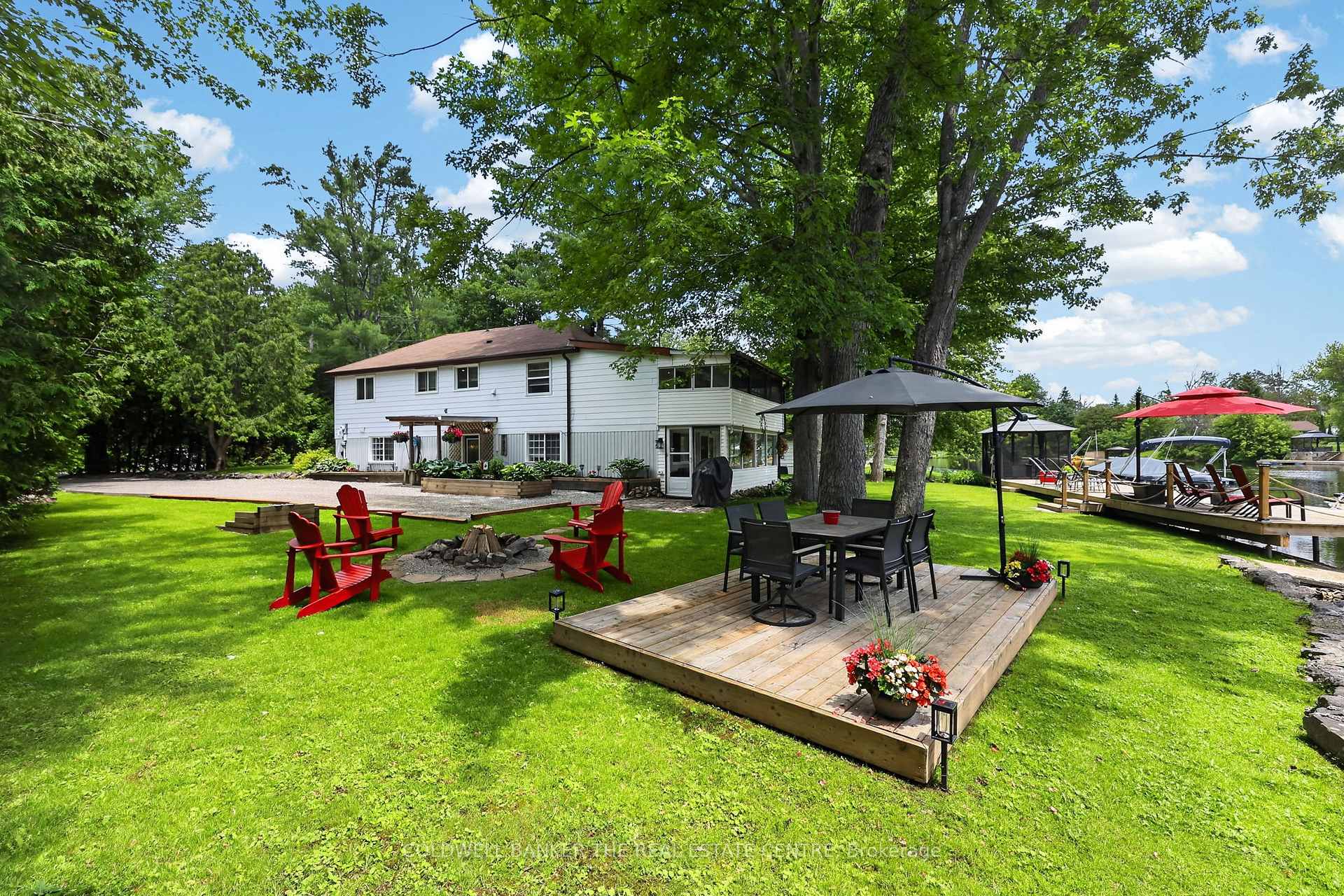 Photo of 1057 Severn River Road