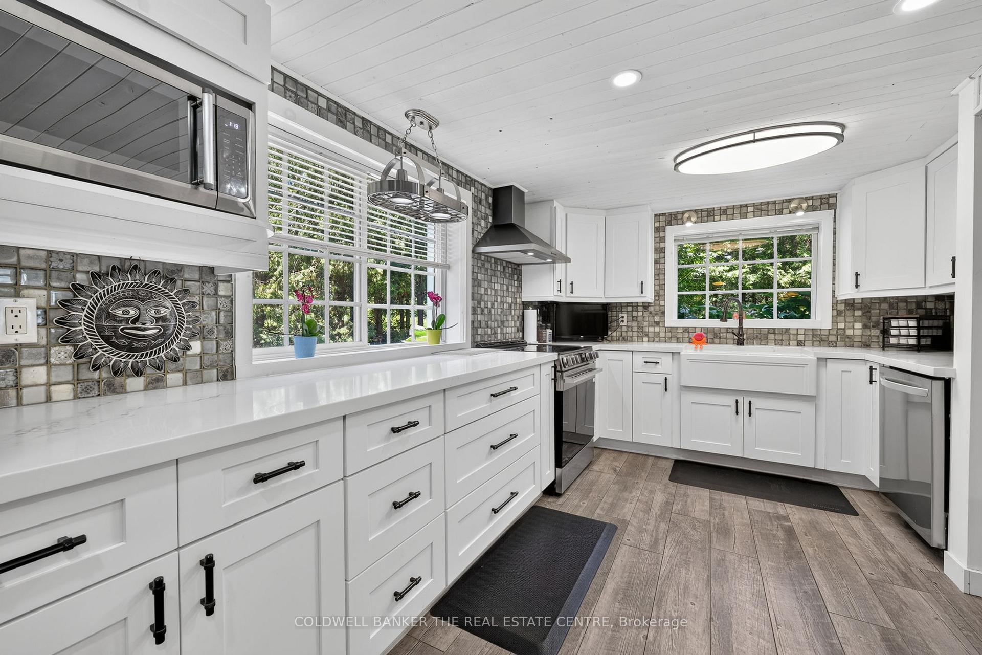 Photo 10 of 1057 Severn River Road, Gravenhurst, Morrison — HOMEH