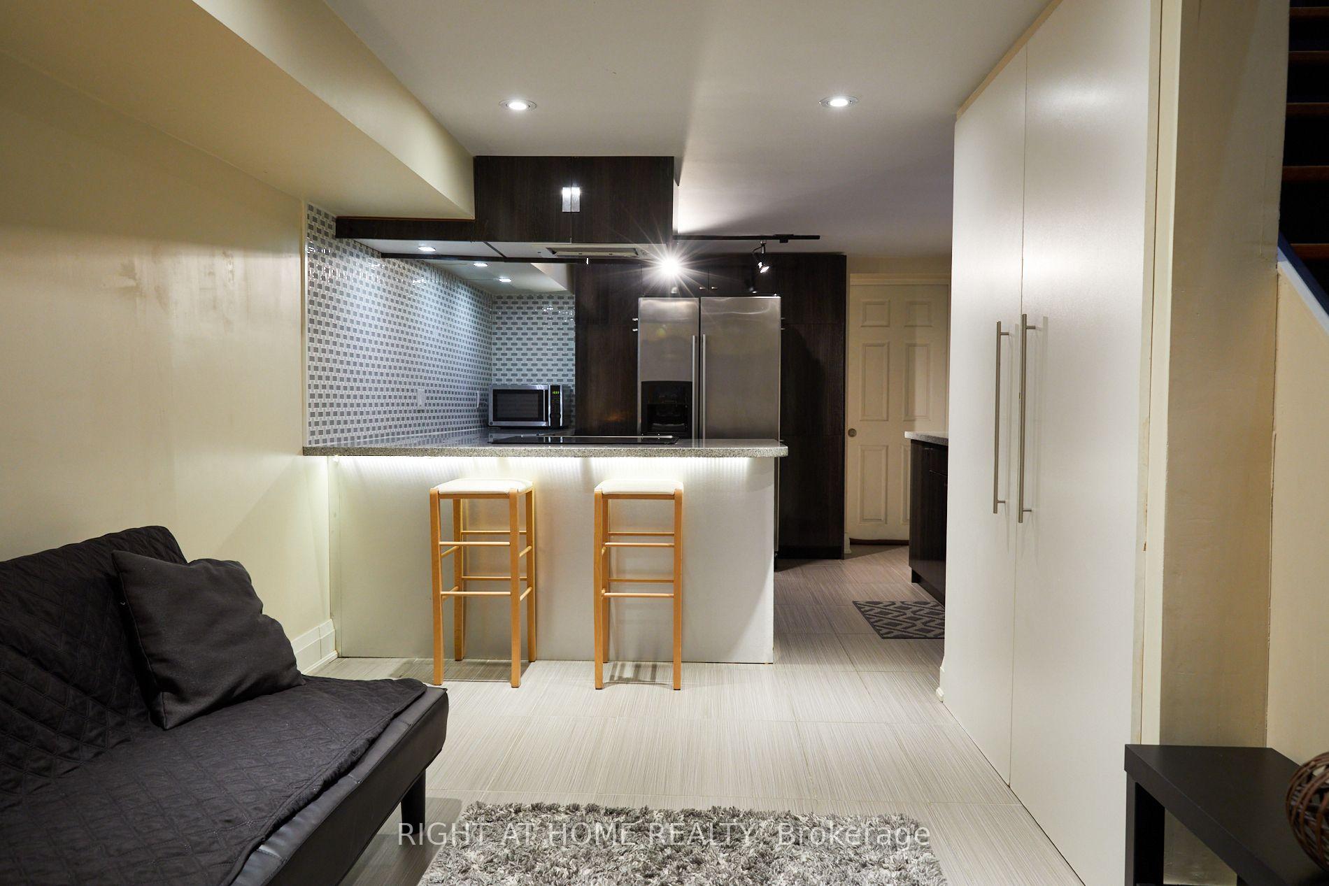 Photo 2 of Unit Rear, 1547 Kingston Road, Scarborough, Birchcliffe-Cliffside — HOMEH