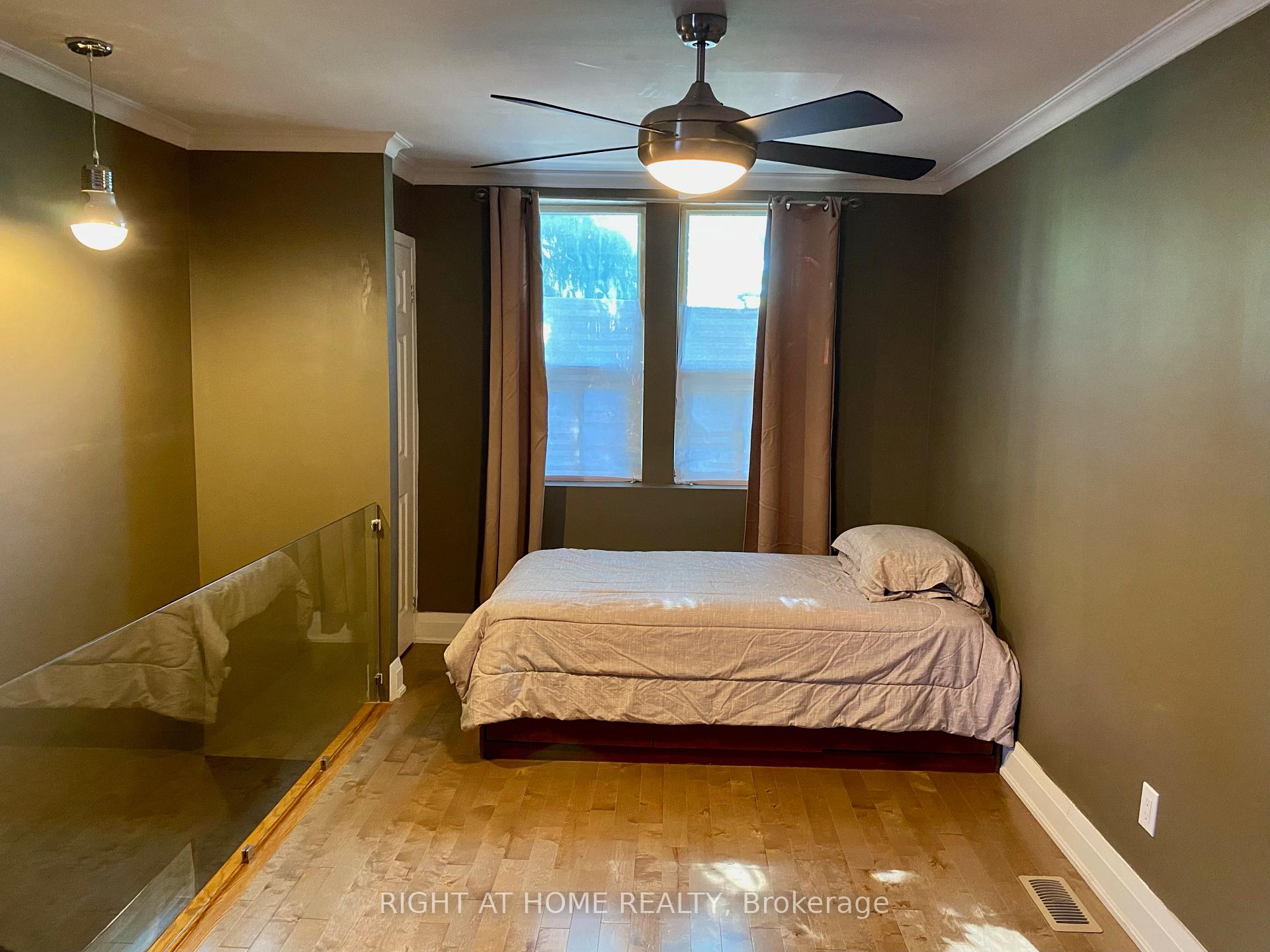 Photo 9 of Unit Rear, 1547 Kingston Road, Scarborough, Birchcliffe-Cliffside — HOMEH