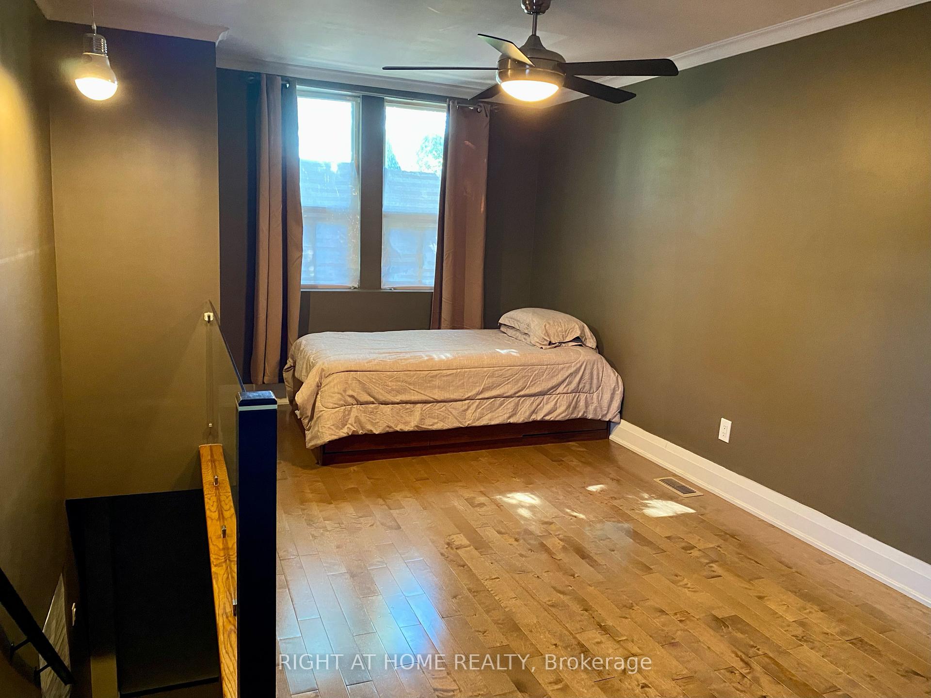 Photo 10 of Unit Rear, 1547 Kingston Road, Scarborough, Birchcliffe-Cliffside — HOMEH