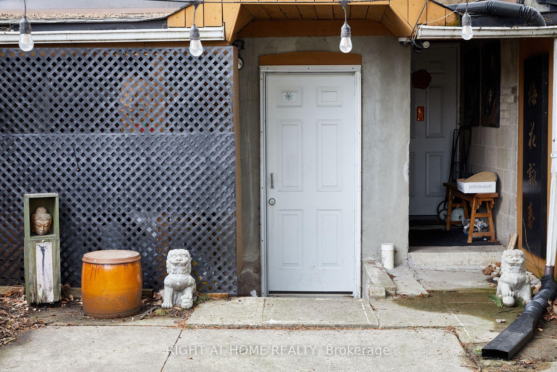 Photo 13 of Unit Rear, 1547 Kingston Road, Scarborough, Birchcliffe-Cliffside — HOMEH