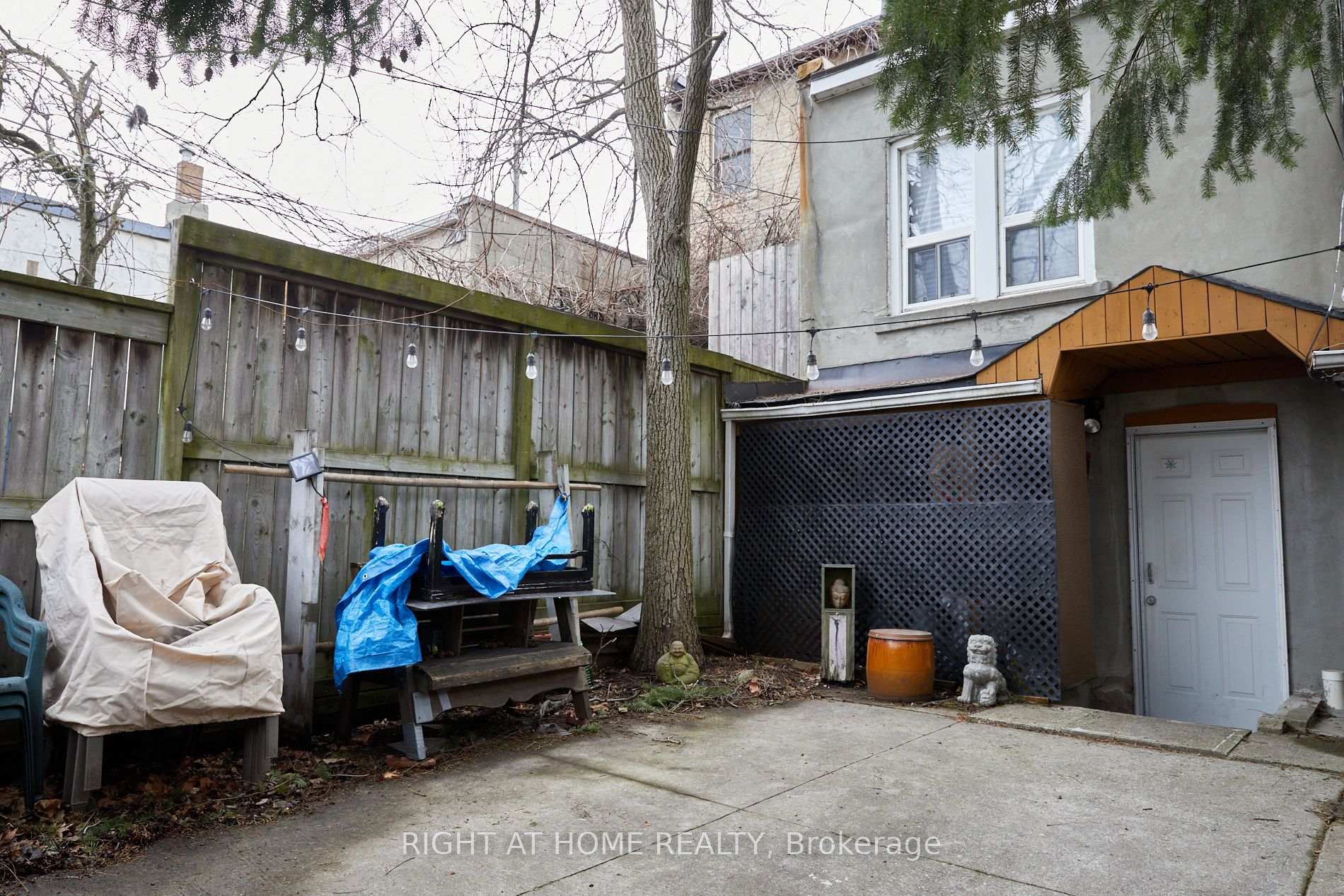 Photo 15 of Unit Rear, 1547 Kingston Road, Scarborough, Birchcliffe-Cliffside — HOMEH