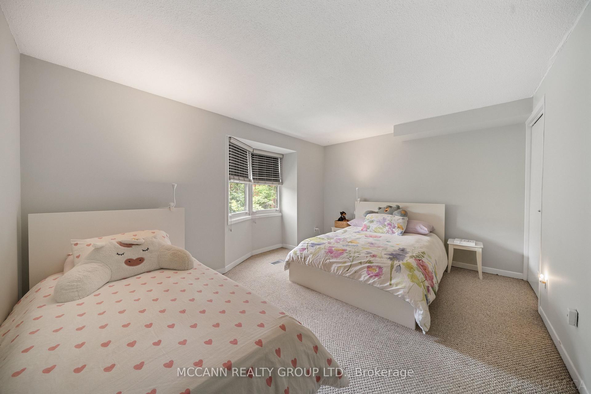 Photo 18 of 17 Sydenham Street, Toronto, Regent Park — HOMEH