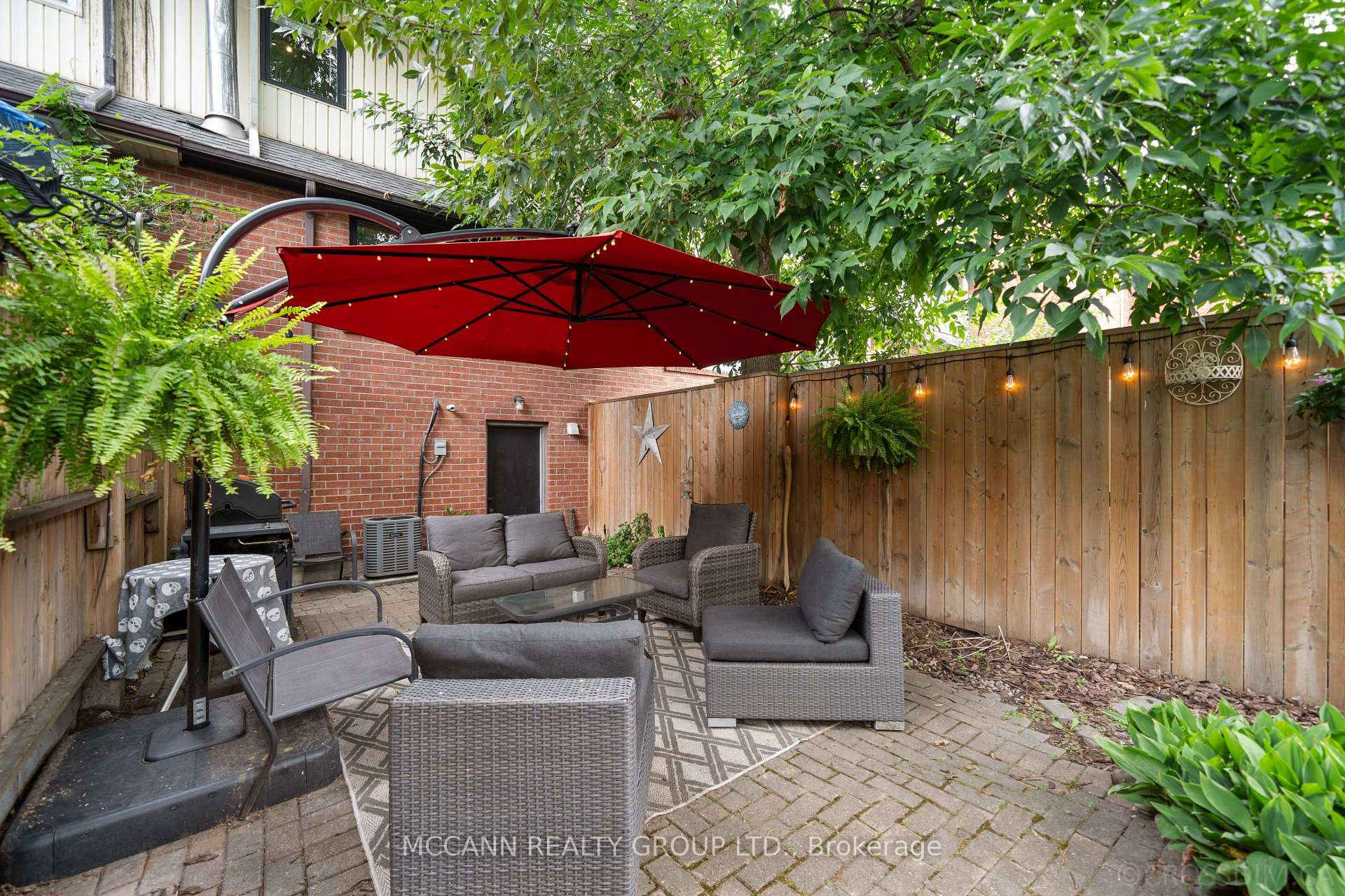 Photo 29 of 17 Sydenham Street, Toronto, Regent Park — HOMEH