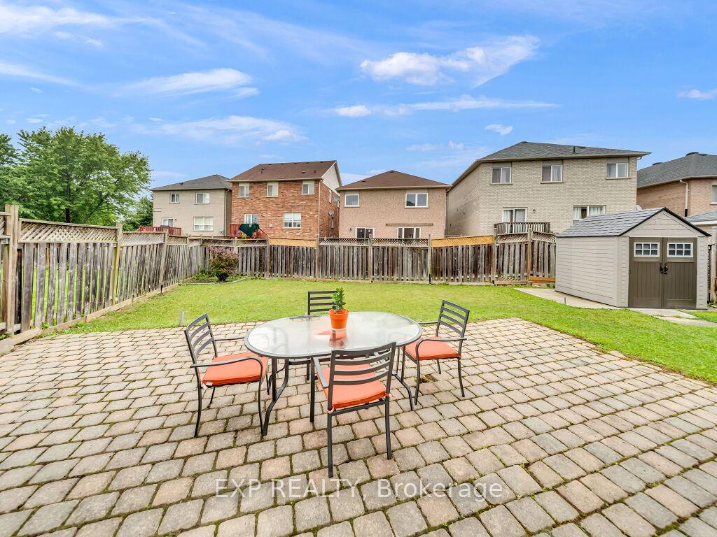 Photo 31 of 134 Dells Crescent, Brampton, Fletcher's Meadow — HOMEH
