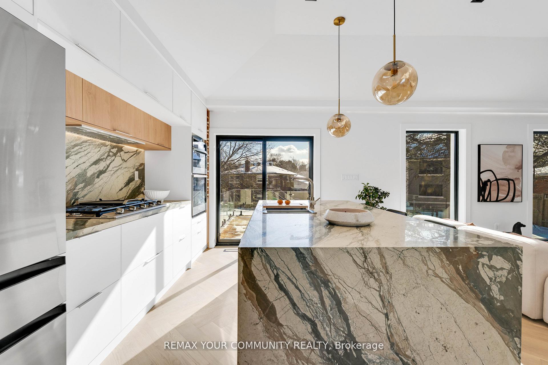 Photo 11 of 35 Geraldton Crescent, North York, Bayview Village — HOMEH