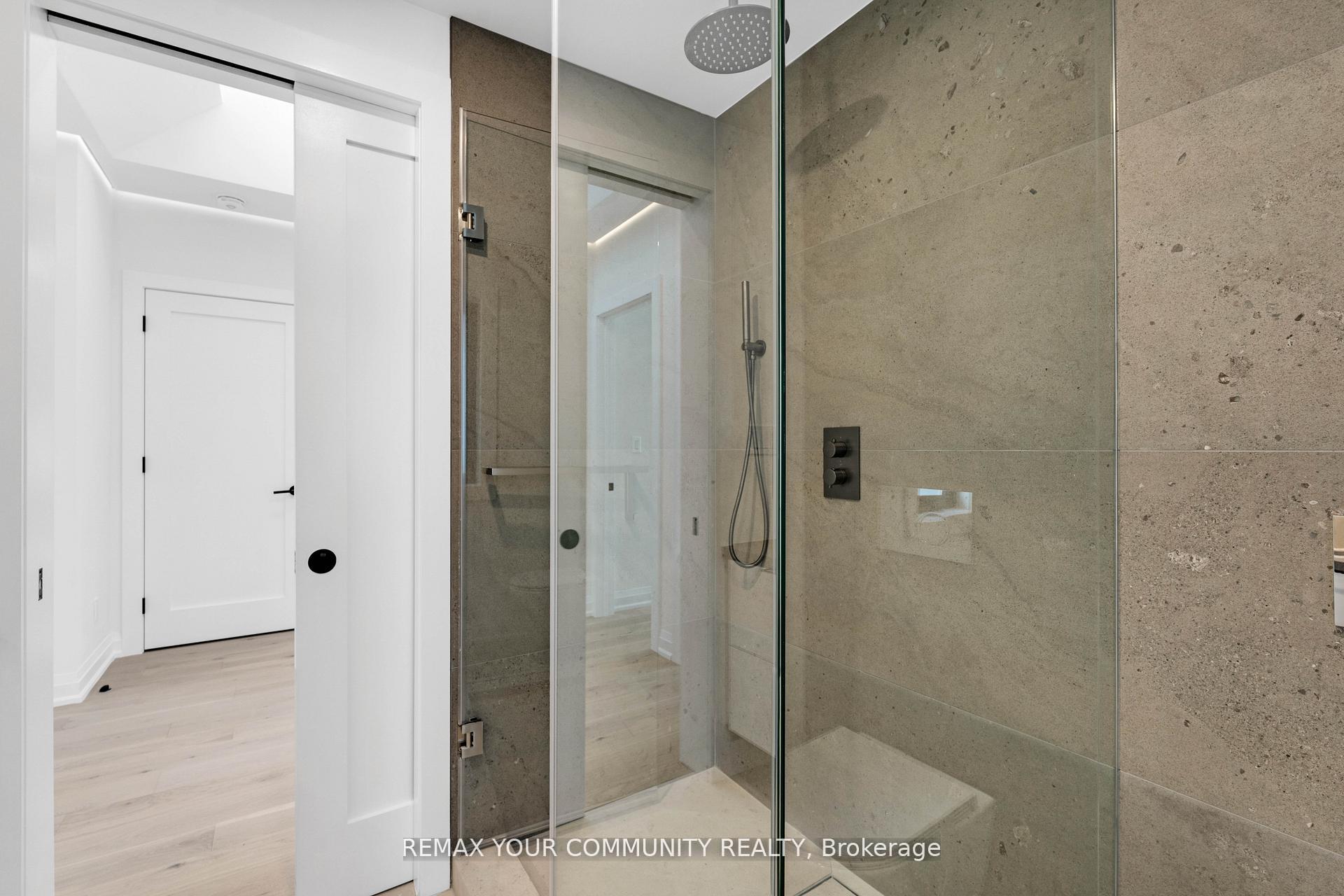 Photo 26 of 35 Geraldton Crescent, North York, Bayview Village — HOMEH