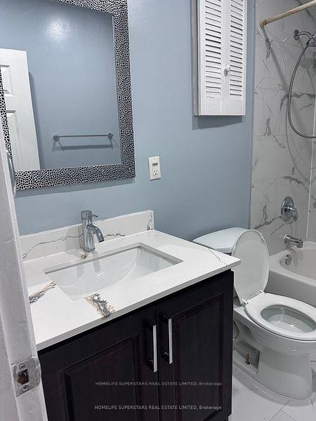 Photo 11 of 10 Aloma (upper level) Crescent, Brampton, Avondale — HOMEH