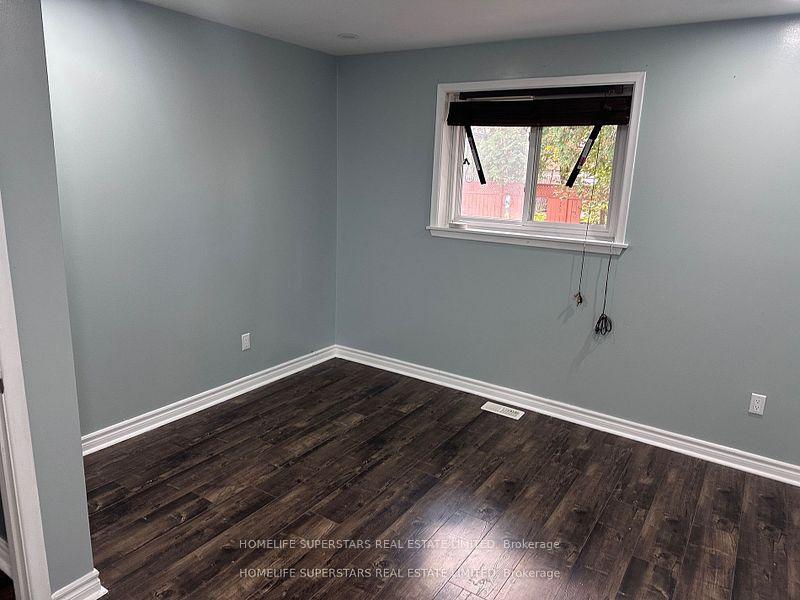 Photo 18 of 10 Aloma (upper level) Crescent, Brampton, Avondale — HOMEH
