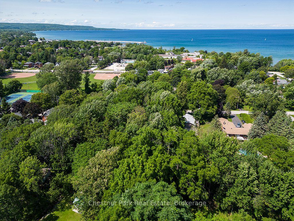 Photo 6 of 227 Eliza Street, Meaford — HOMEH