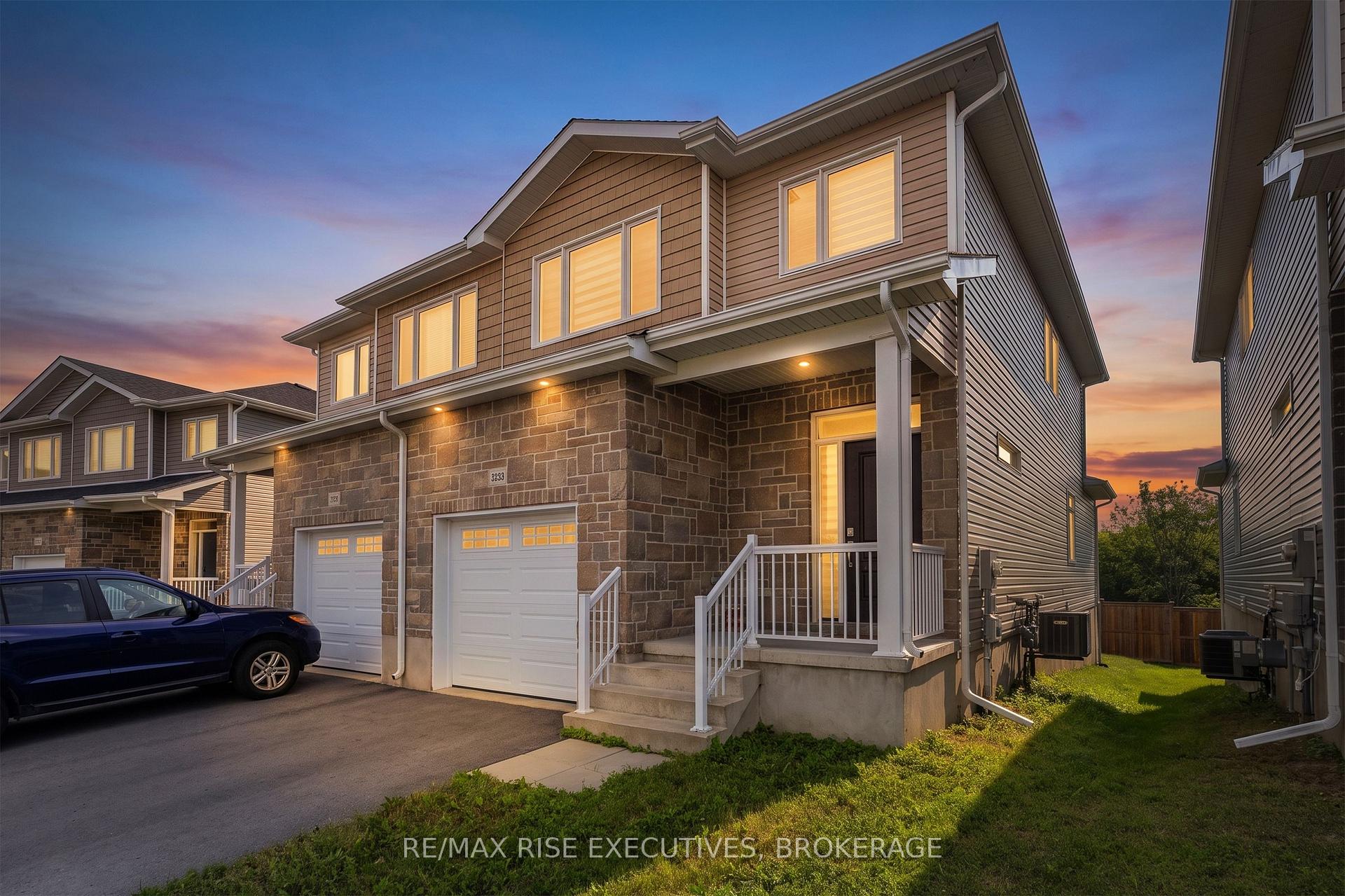 Photo 1 of 1233 Max Crescent, Kingston, City Northwest — HOMEH