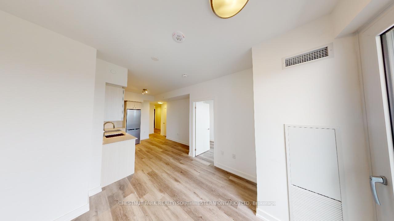 Photo 7 of Unit 1704, 15 Wellington Street, Kitchener, Cherry Hill — HOMEH