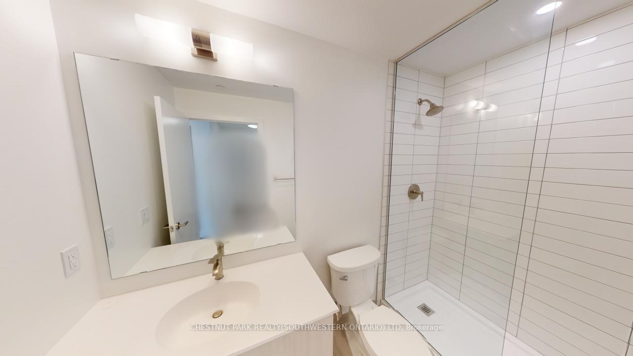 Photo 13 of Unit 1704, 15 Wellington Street, Kitchener, Cherry Hill — HOMEH