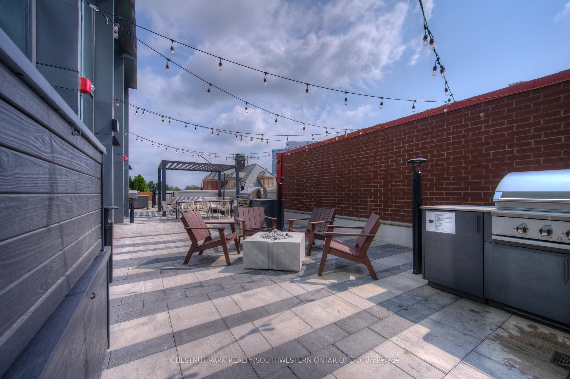 Photo 31 of Unit 1704, 15 Wellington Street, Kitchener, Cherry Hill — HOMEH