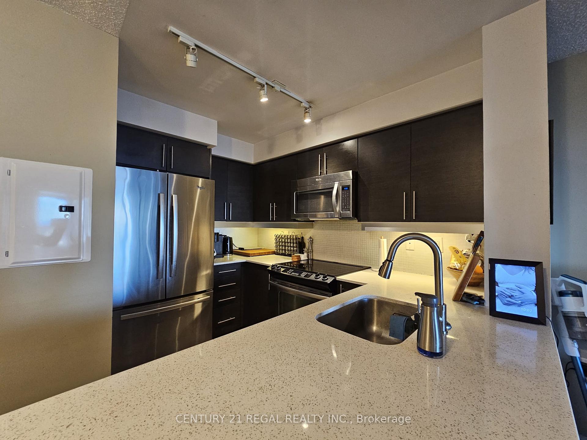 Photo 2 of Unit 1709, 125 Western Battery Road, Toronto, Niagara — HOMEH