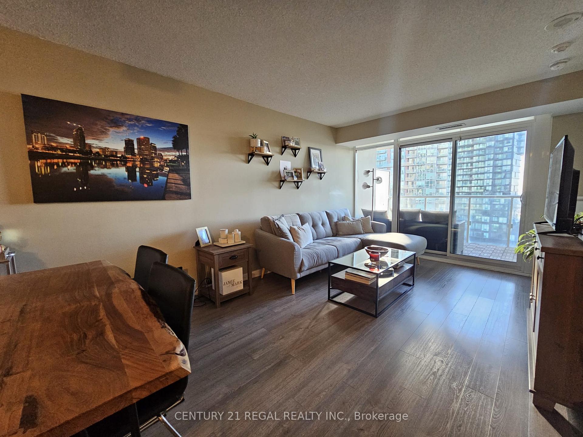 Photo 4 of Unit 1709, 125 Western Battery Road, Toronto, Niagara — HOMEH
