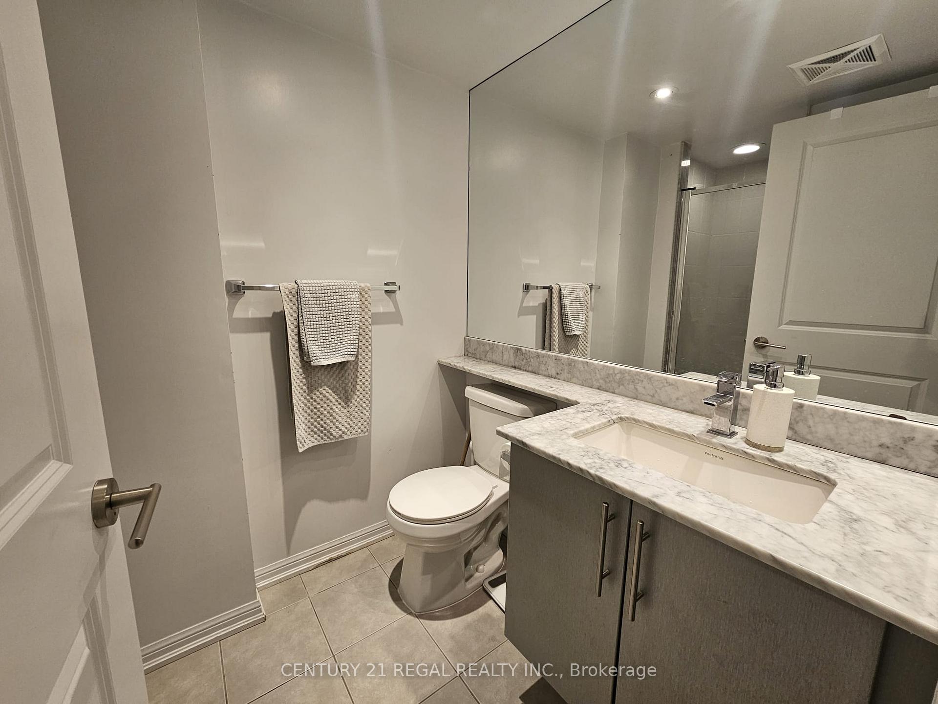 Photo 9 of Unit 1709, 125 Western Battery Road, Toronto, Niagara — HOMEH