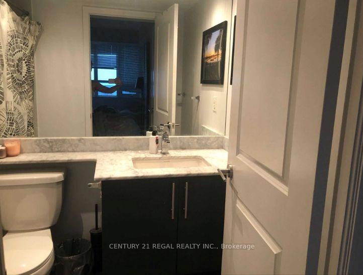 Photo 13 of Unit 1709, 125 Western Battery Road, Toronto, Niagara — HOMEH